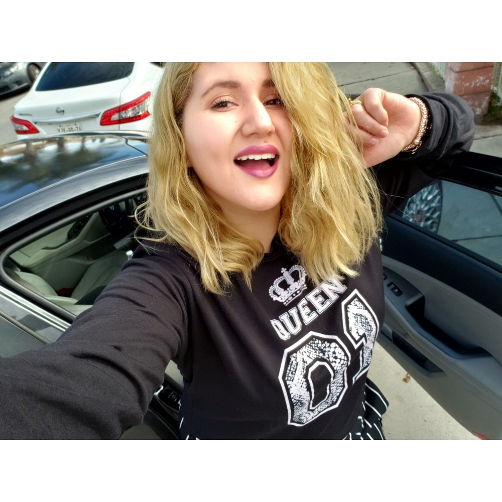 Meet your Posher, Sara